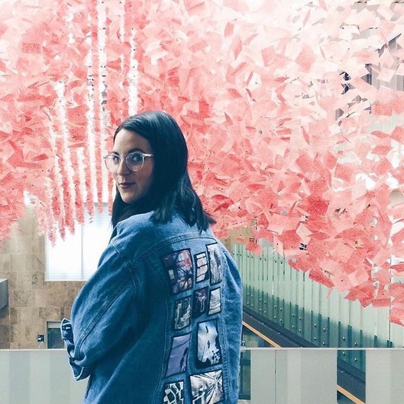 Meet your Posher, Frances - Picture 1 of 1